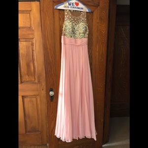 Women’s Size 4 Jovani Prom Dress